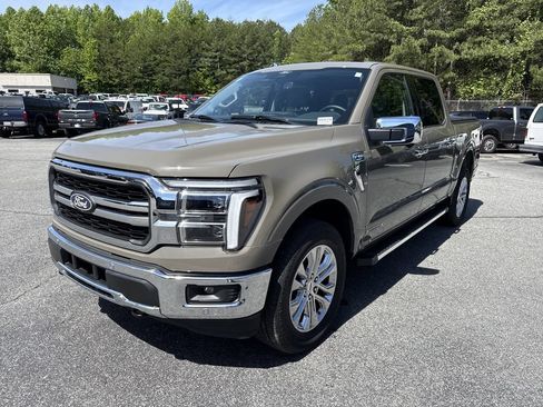Used 2025 Ford F150 Lariat w/ Equipment Group 501A Mid AWD/4WD image 3