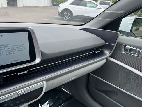 Certified 2025 Hyundai Ioniq 6 Limited RWD image 25