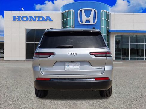 Used 2024 Jeep Grand Cherokee L Limited w/ Luxury Tech Group II image 4