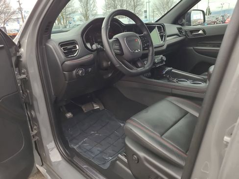 Used 2025 Dodge Durango GT image 10