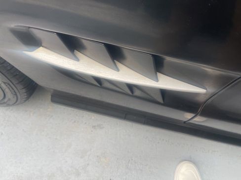 Used 2011 Mercedes-Benz SL 550 image 14