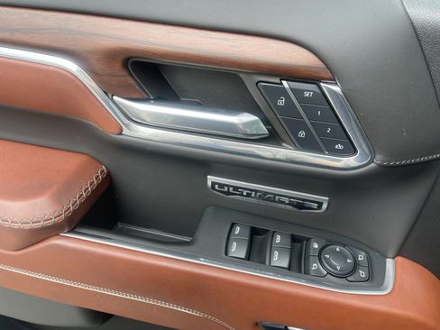 Used 2024 GMC Sierra 1500 Denali Ultimate AWD/4WD image 13