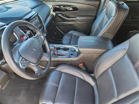 Used 2023 Chevrolet Traverse RS w/ LPO, Floor Liner Package image 19