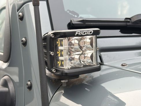 Used 2015 Jeep Wrangler Sport image 8