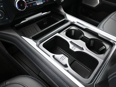 New 2025 Ford F350 Platinum image 33