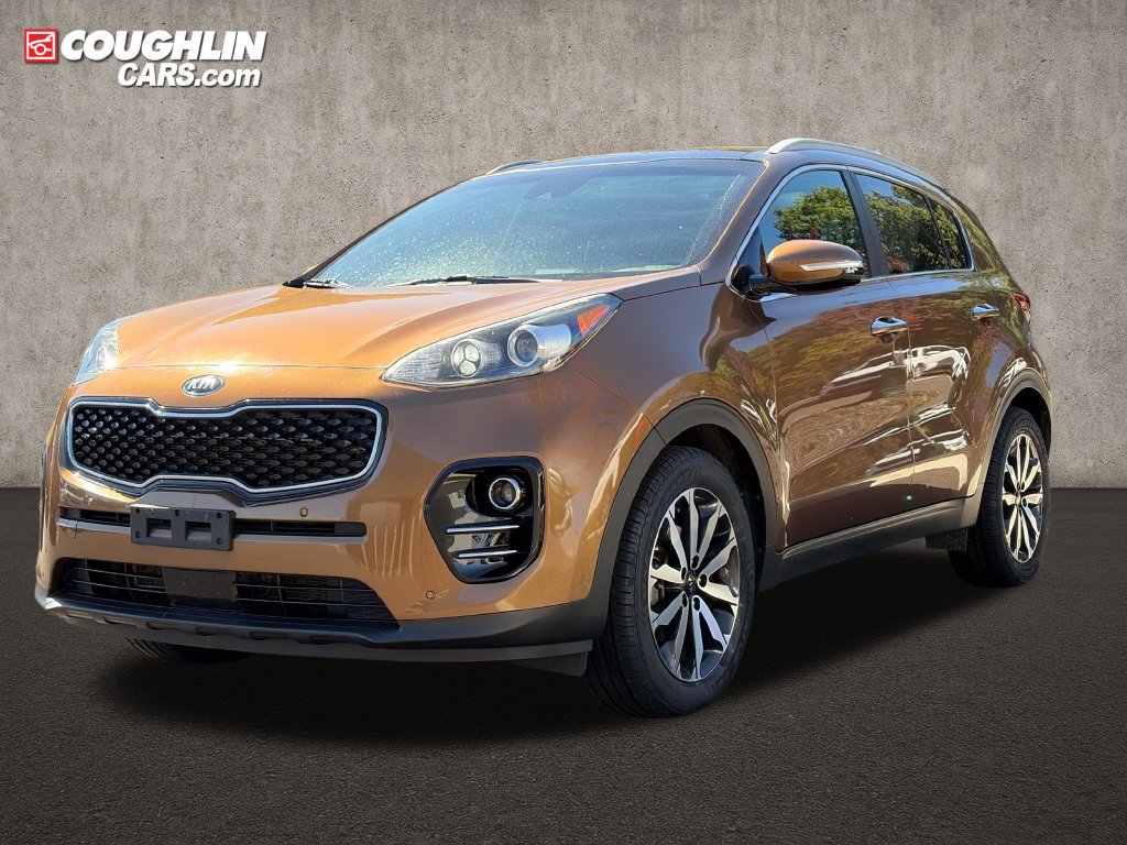Used 2017 Kia Sportage EX w/ EX Technology Package FWD image 3
