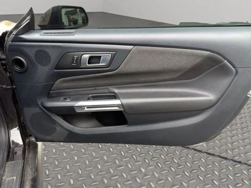 Used 2024 Ford Mustang Coupe image 17