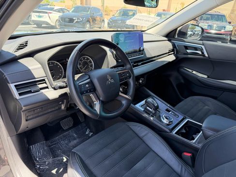 Used 2022 Mitsubishi Outlander SEL Black Edition FWD image 19