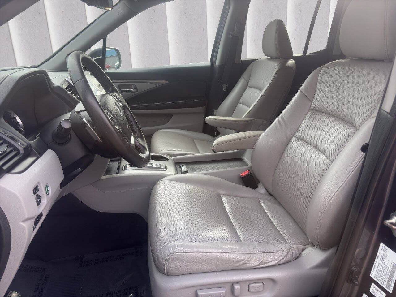 Used 2020 Honda Ridgeline RTL image 13