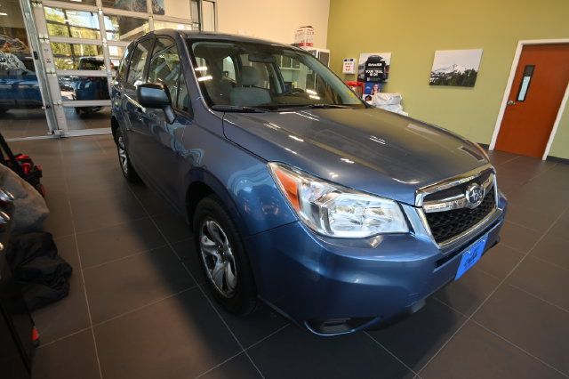 Used 2015 Subaru Forester 2.5i AWD/4WD image 14