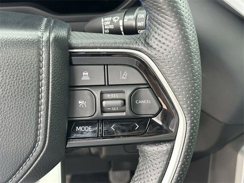 Certified 2023 Toyota Sequoia Platinum image 16