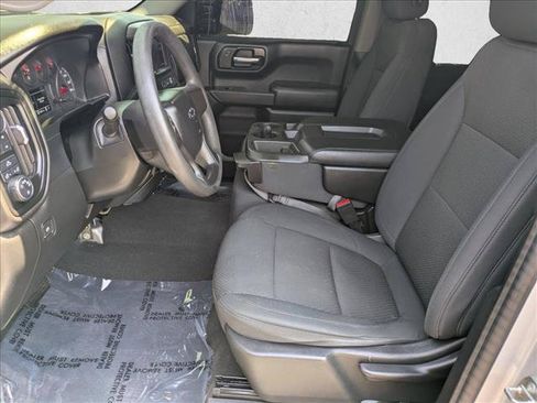 Used 2020 Chevrolet Silverado 1500 Custom Trail Boss w/ Custom Convenience Package AWD/4WD image 15