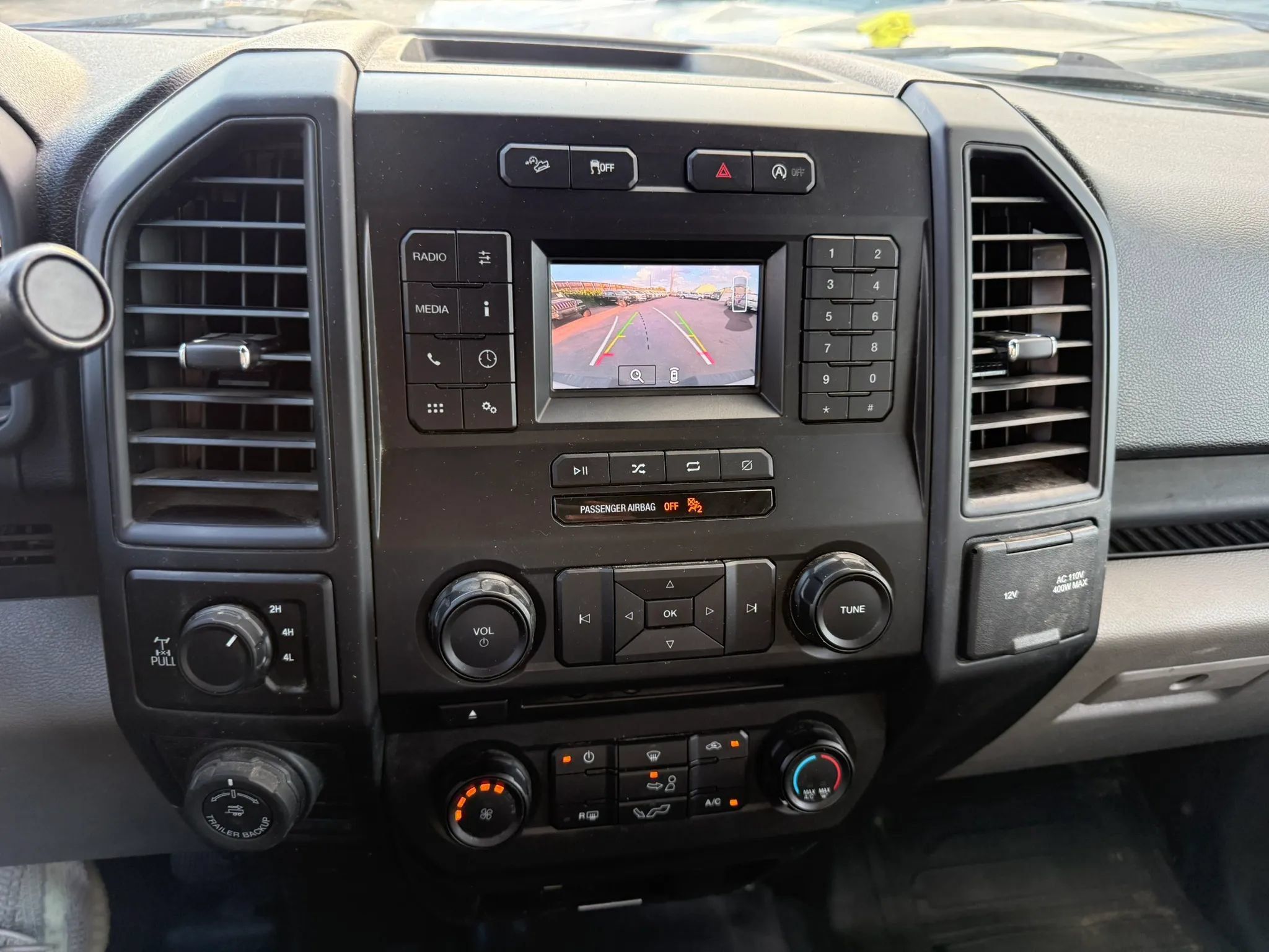 Used 2018 Ford F150 XL w/ Equipment Group 101A Mid AWD/4WD image 38