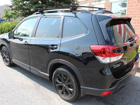 Used 2020 Subaru Forester Premium AWD/4WD image 8