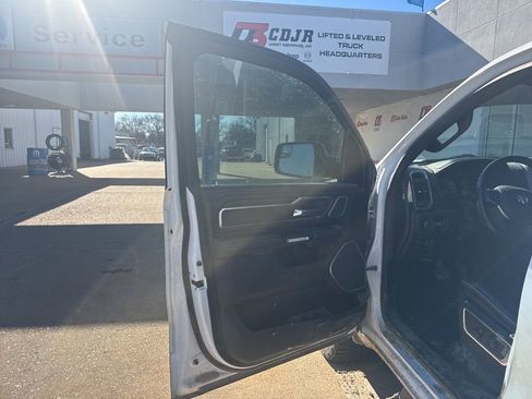 Used 2023 RAM 1500 Laramie image 9