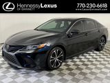 Used 2018 Toyota Camry SE image 2