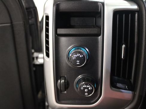 Used 2018 GMC Sierra 1500 SLE w/ SLE Value Package AWD/4WD image 34