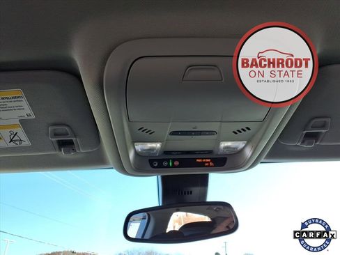 Used 2020 Chevrolet Equinox Premier image 24