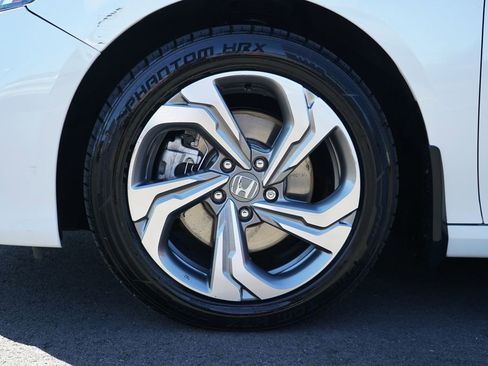 Used 2018 Honda Accord EX-L image 26