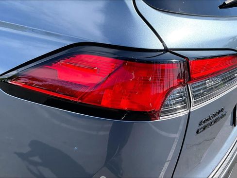 Certified 2023 Toyota Corolla Cross XLE w/ Convenience Package FWD image 28