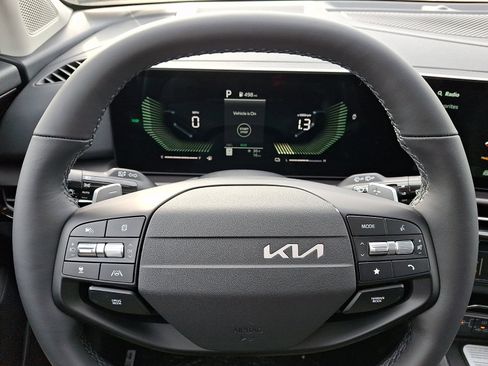 New 2026 Kia Sportage EX image 15