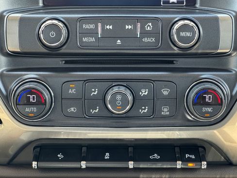 Used 2018 Chevrolet Silverado 1500 LTZ w/ Sport Package AWD/4WD image 27