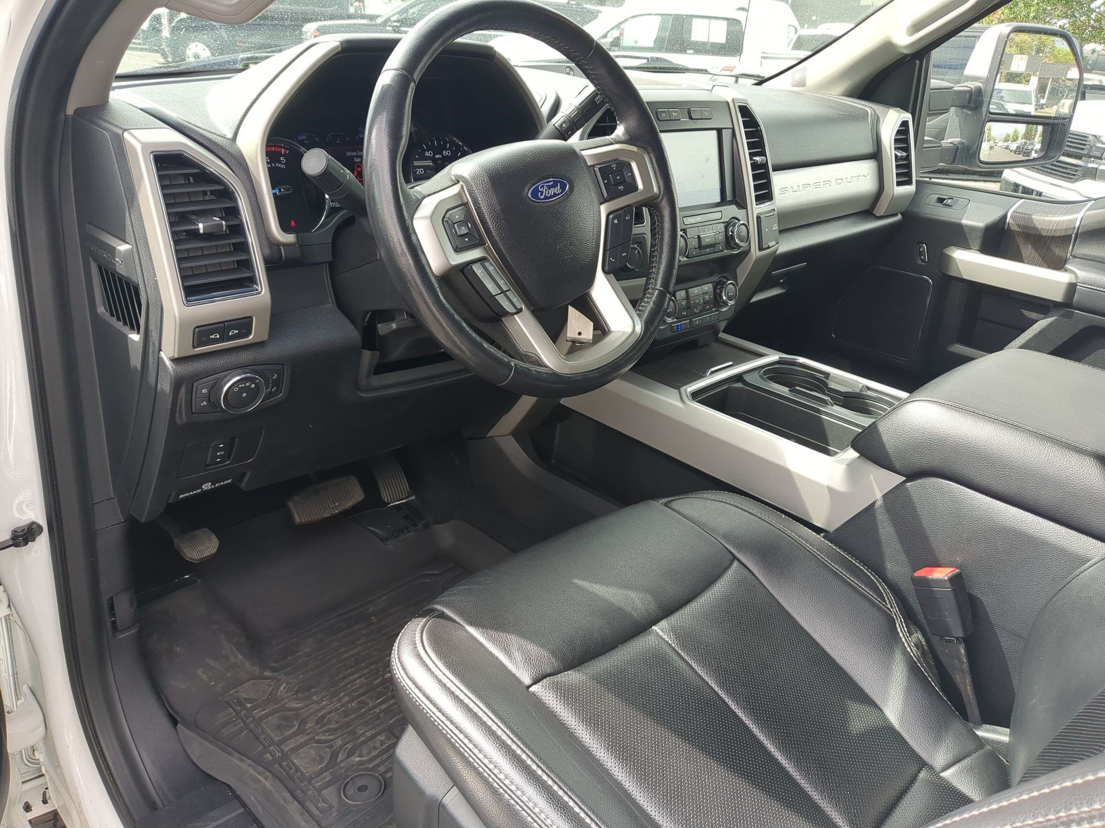 Used 2021 Ford F250 Lariat w/ Lariat Value Package AWD/4WD image 16