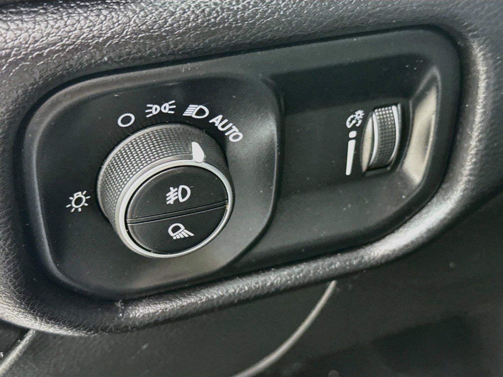 Used 2024 RAM 3500 Big Horn AWD/4WD image 16