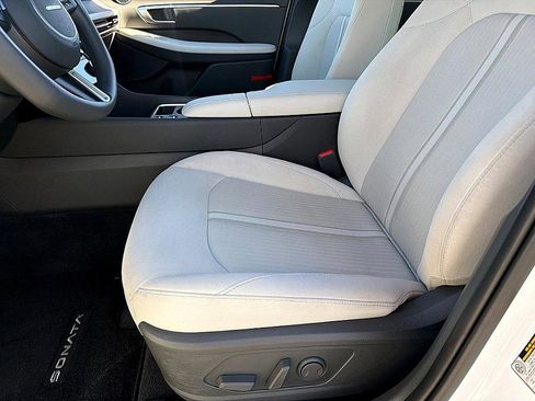 Certified 2025 Hyundai Sonata SEL image 11