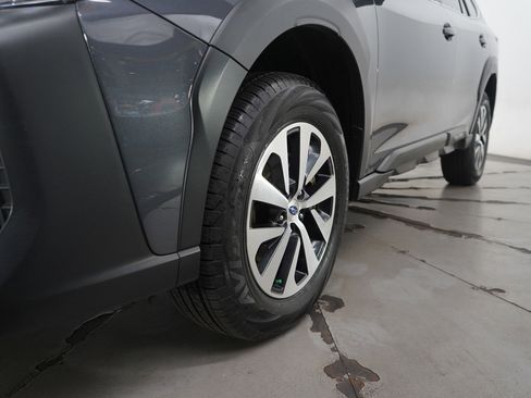 Used 2024 Subaru Outback Premium image 23