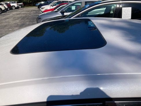 Used 2016 Ford Fusion Titanium AWD/4WD image 9