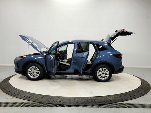 New 2026 Ford Escape Active w/ Cold Weather Package image 12