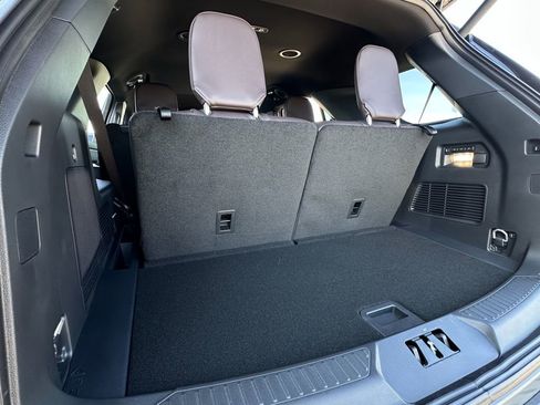 New 2026 Ford Explorer Platinum image 68