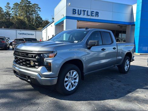 New 2026 Chevrolet Silverado 1500 Custom image 2