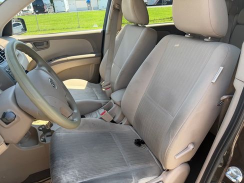 Used 2009 Kia Sportage LX FWD image 12