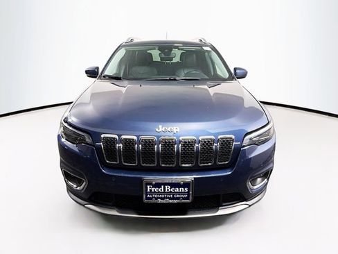 Used 2021 Jeep Cherokee Limited image 2