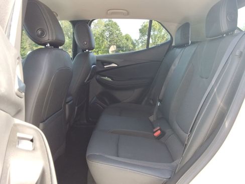 Used 2022 Buick Encore GX Preferred image 28