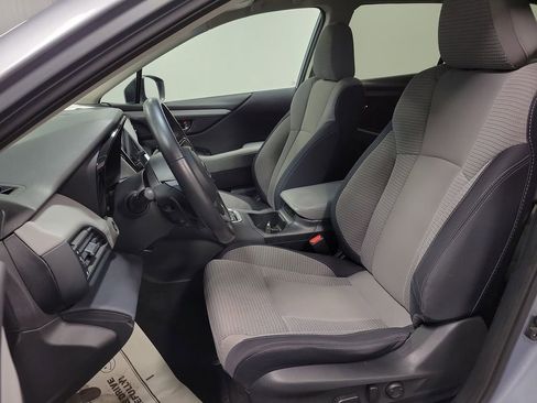 Used 2021 Subaru Outback Premium image 13