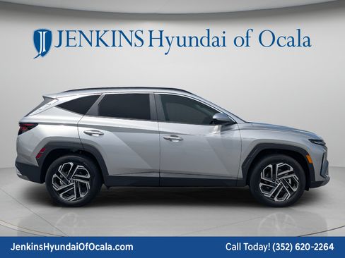 New 2026 Hyundai Tucson SEL Plus w/ Tow & Go Package FWD image 2