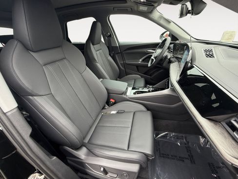 New 2025 Audi Q5 Premium Plus image 19