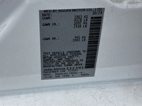 Used 2025 Nissan Altima 2.5 SV image 12