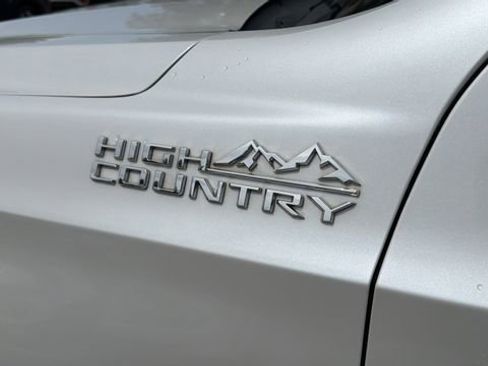 Used 2021 Chevrolet Tahoe High Country w/ Premium Package AWD/4WD image 39