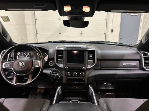 Used 2021 RAM 1500 Big Horn AWD/4WD image 16