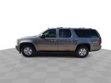 Used 2012 Chevrolet Suburban LT image 5