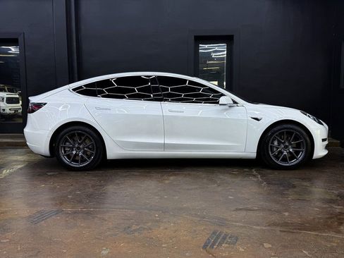 Used 2020 Tesla Model 3 Long Range image 10