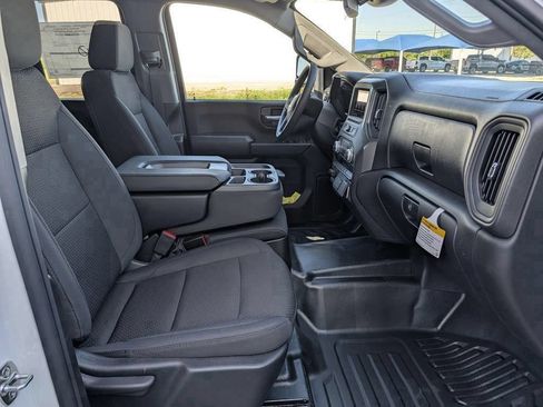 New 2026 GMC Sierra 2500 Pro w/ 1SA Pro Safety Plus Package AWD/4WD image 47