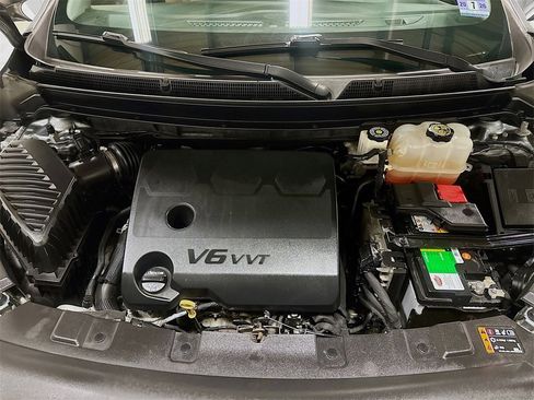 Used 2019 Buick Enclave Premium w/ Experience Buick Package image 41