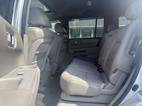Used 2011 Honda Pilot EX-L image 21