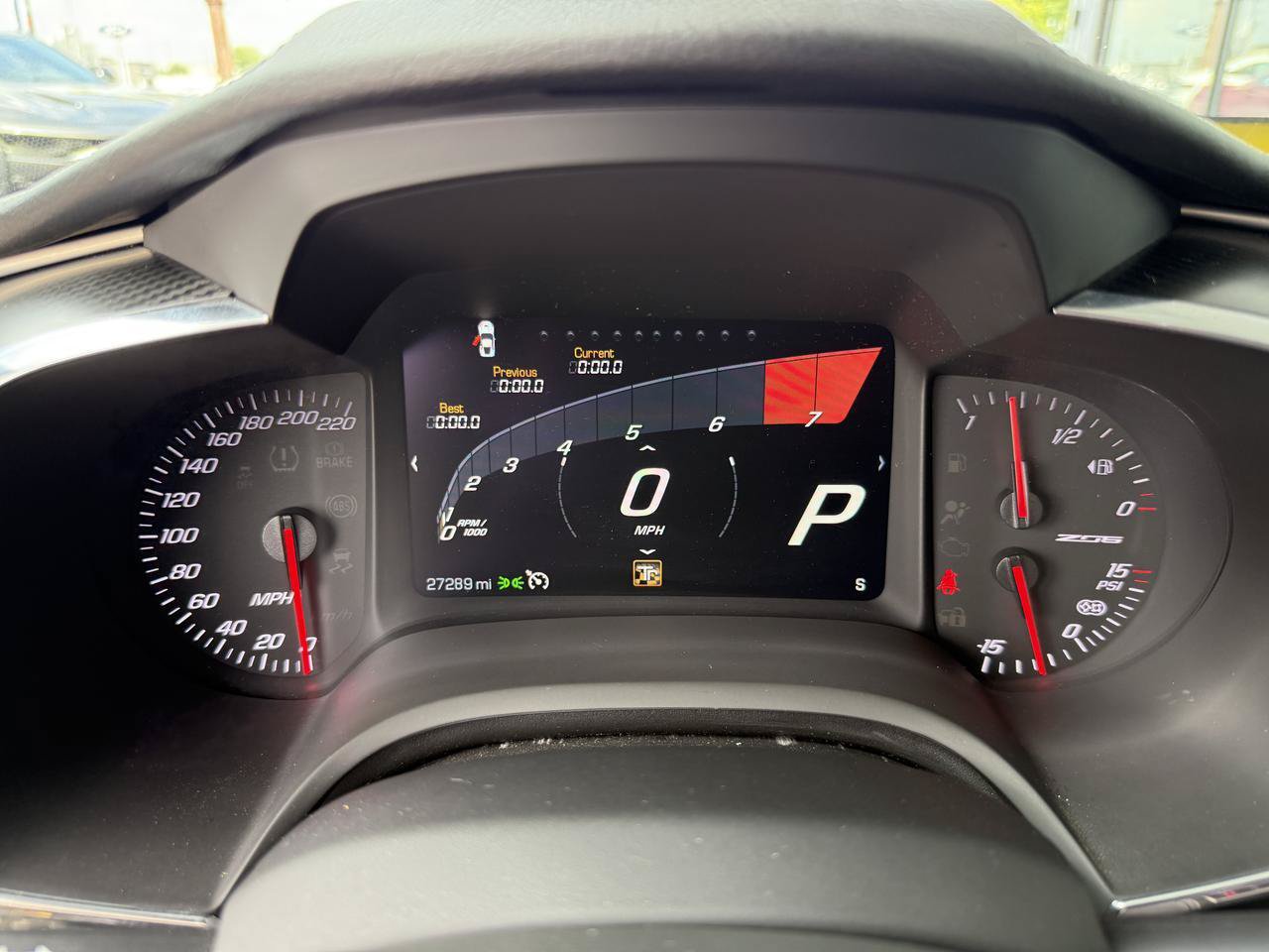 Used 2015 Chevrolet Corvette Z06 w/ Z07 Performance Package w/ Z07 Performance Package RWD image 23