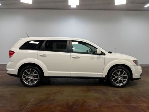 Used 2016 Dodge Journey R/T image 23